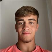 Me defino como una persona seria, dispuesta a trabajar y aportar mis conocimientos a otras personas. Me gustaría si fuera posible trabajar con alumnos que estén en primaria o ESO.